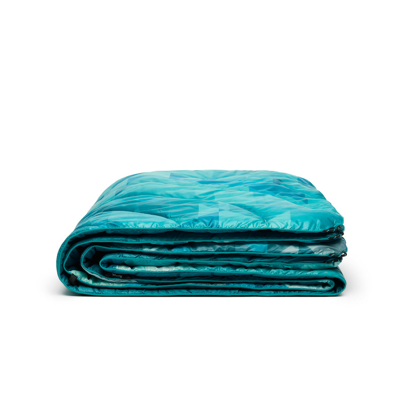 Original Puffy Blanket - Geo Blue