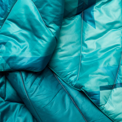 Original Puffy Blanket - Geo Blue